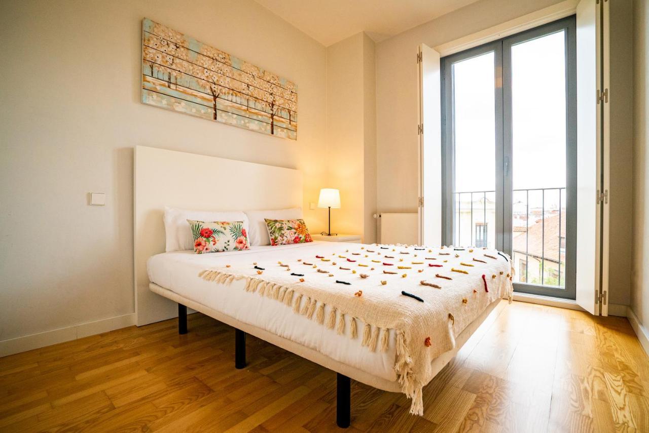 สมาร์ตเรนทัล ปวยร์ตา เดล ซอล Apartment มาดริด ภายนอก รูปภาพ